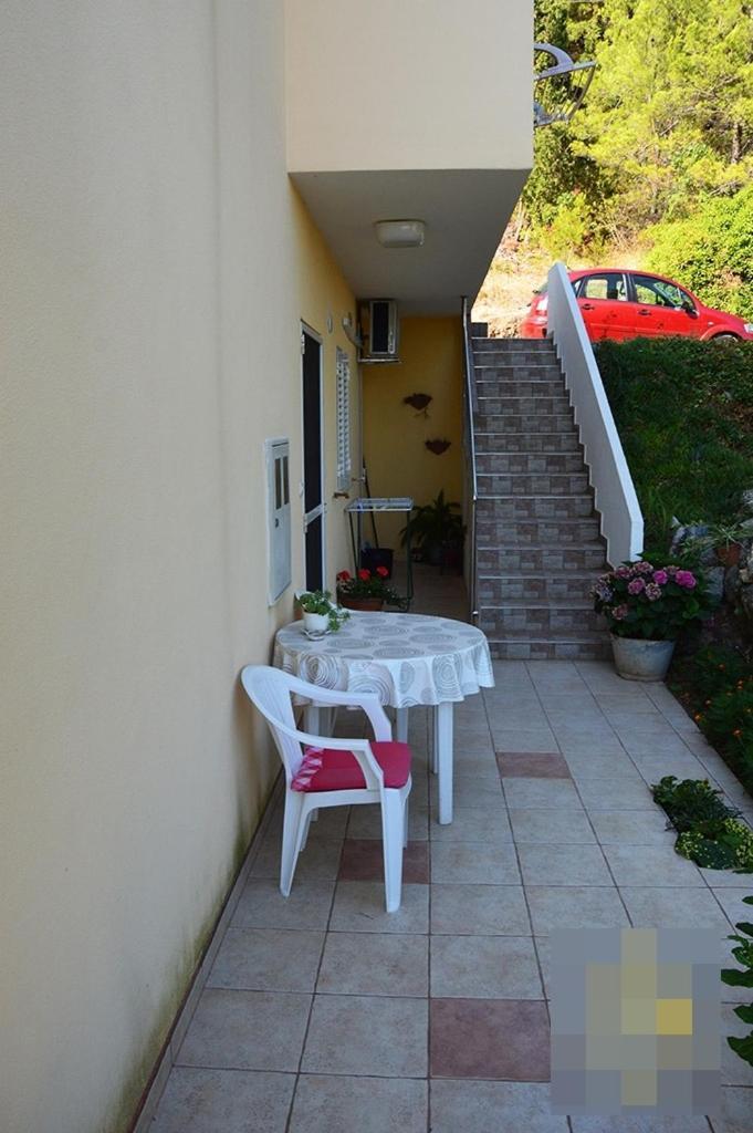 Studio Apartment In Preko With Sea View, Terrace, Air Conditioning, Wi-Fi Exterior foto